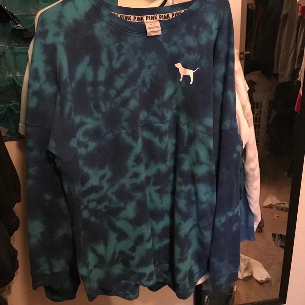 Vs pink tye dye crew