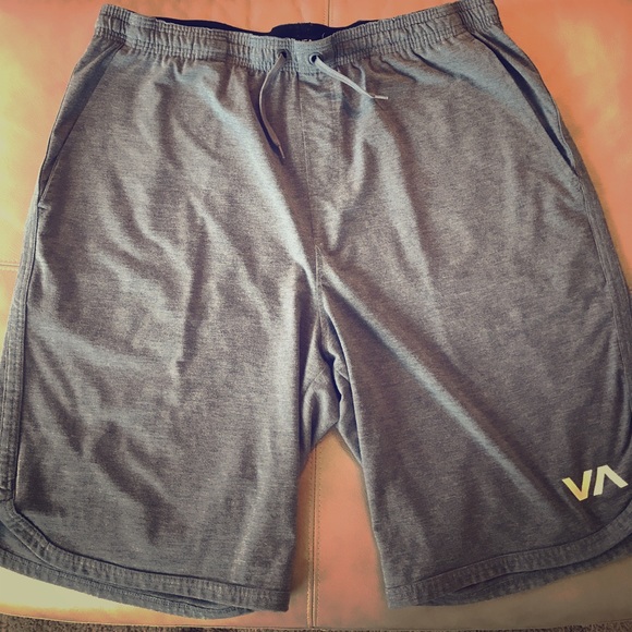 ✅SOLD✅RVCA Lounge Type Shorts - Picture 1 of 4