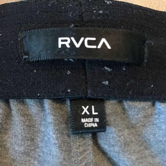 ✅SOLD✅RVCA Lounge Type Shorts - Picture 4 of 4