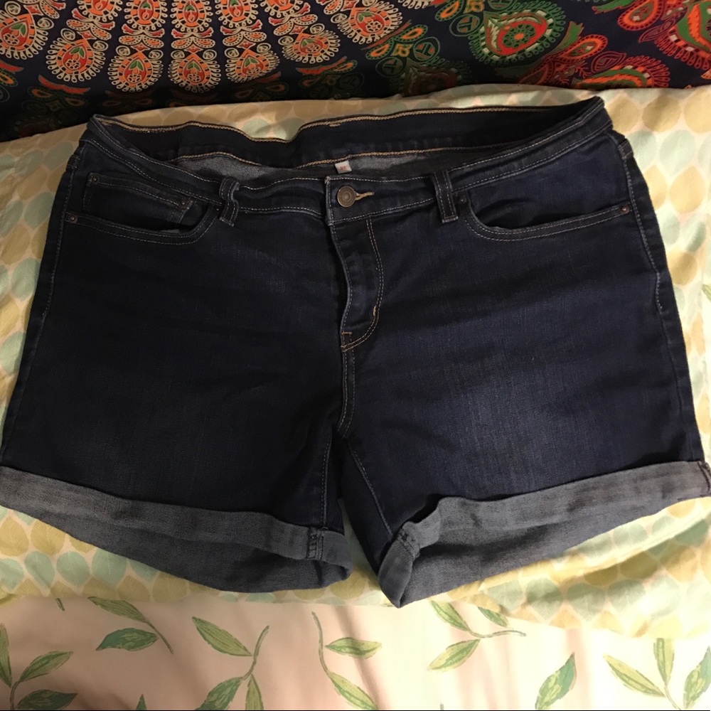 Levi Strauss shorts in great condition.