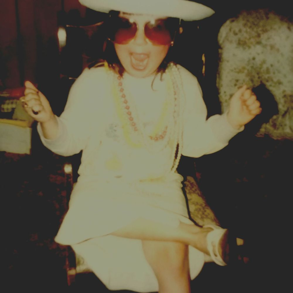 Meet your Posher, Laci