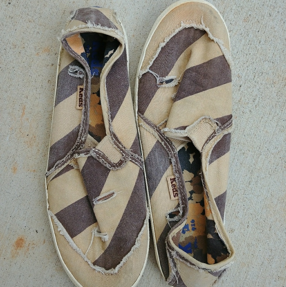 Striped distressed Keds