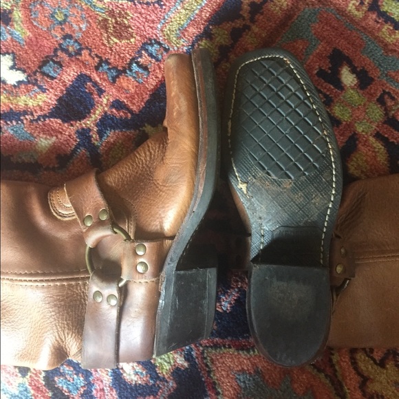 Frye Harness 12R boots - Picture 3 of 4
