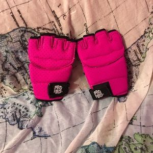Pro Force Kickboxing GlovesHot Pink for the Cause!