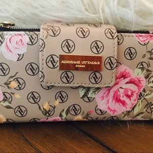 Adrienne Vittadini RDID Lined Security Wallet