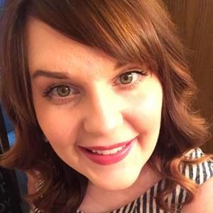 Meet your Posher, Caitlin