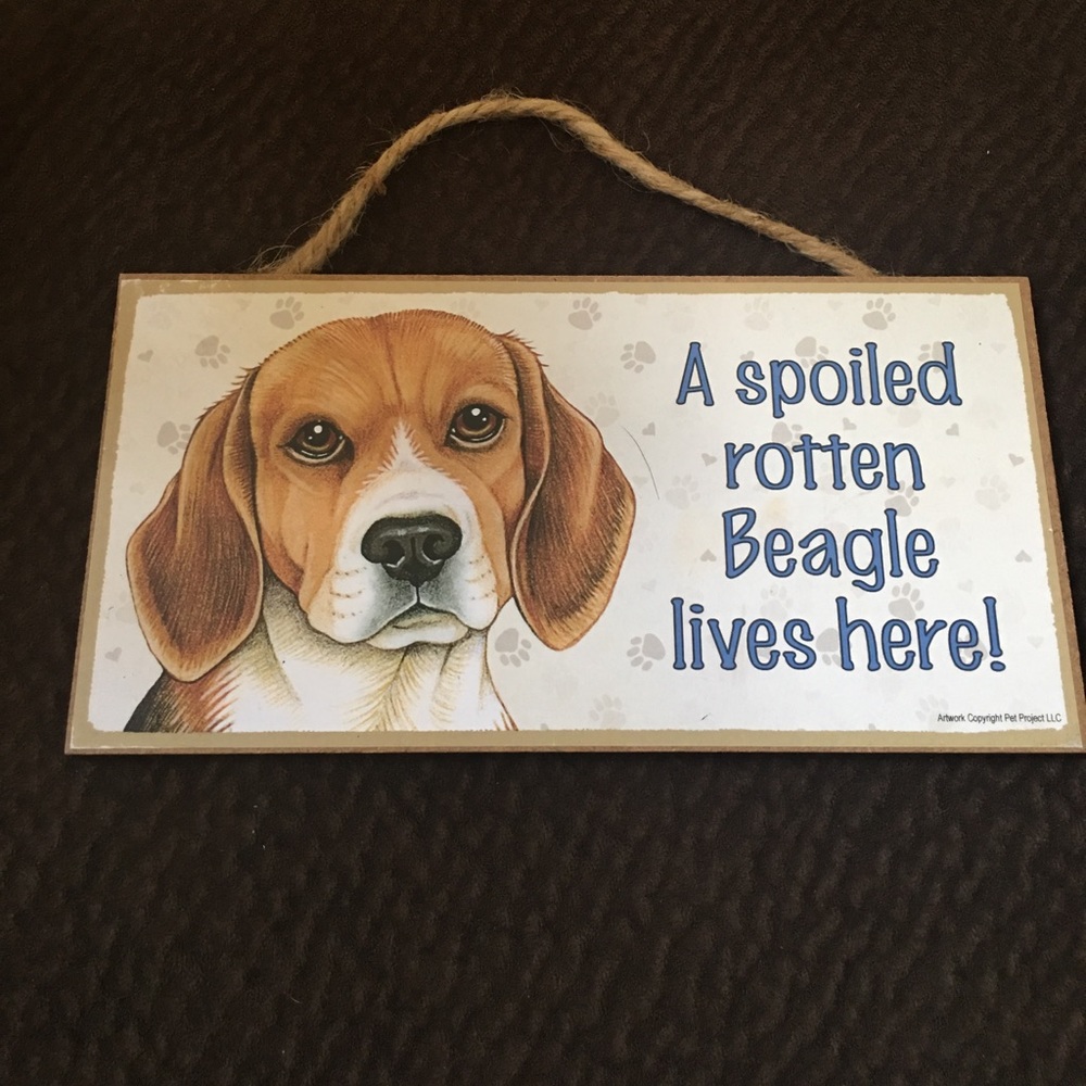Beagle sign