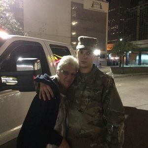 Meet your Posher, Arneta