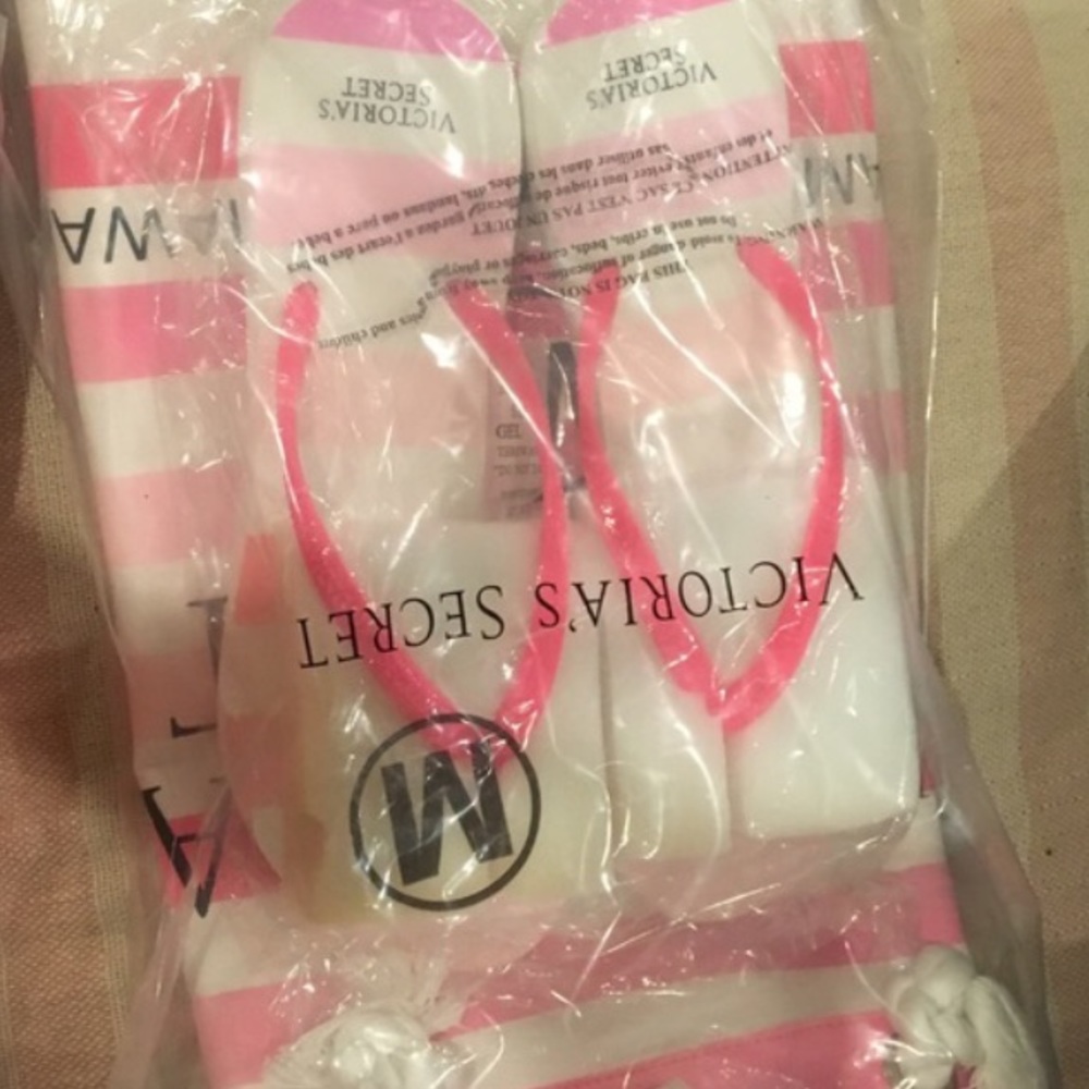 VS beach tote and bag