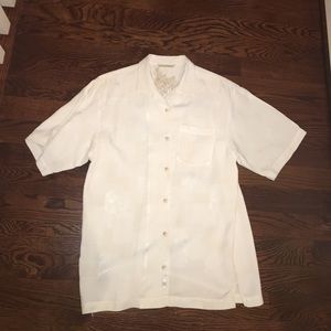 Medium men's Tommy Bahama shirt