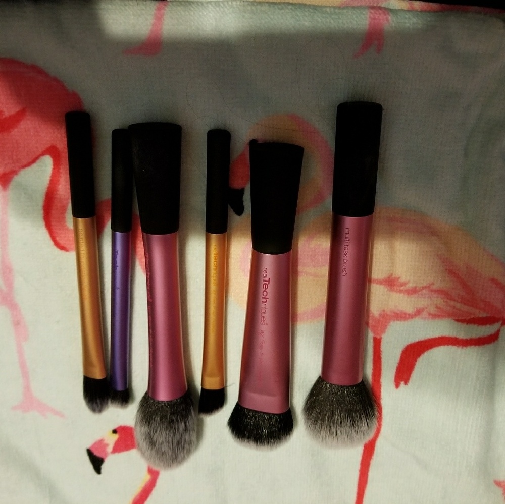 Real Techniques brushes