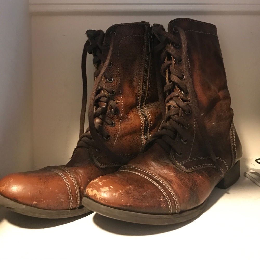 Steve Madden troopa boot