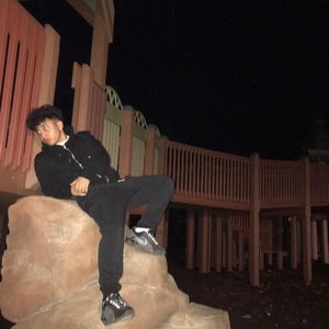 Meet your Posher, Xavier