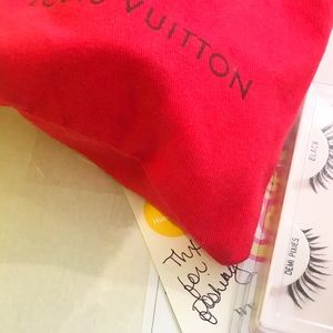 We take pride in shipping your items asap! 😘💚