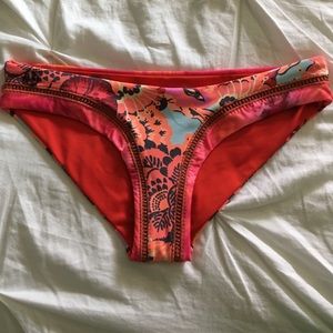 Maaji bottoms