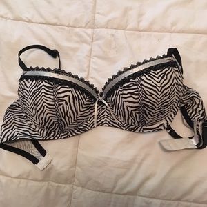 34C Zebra print bra