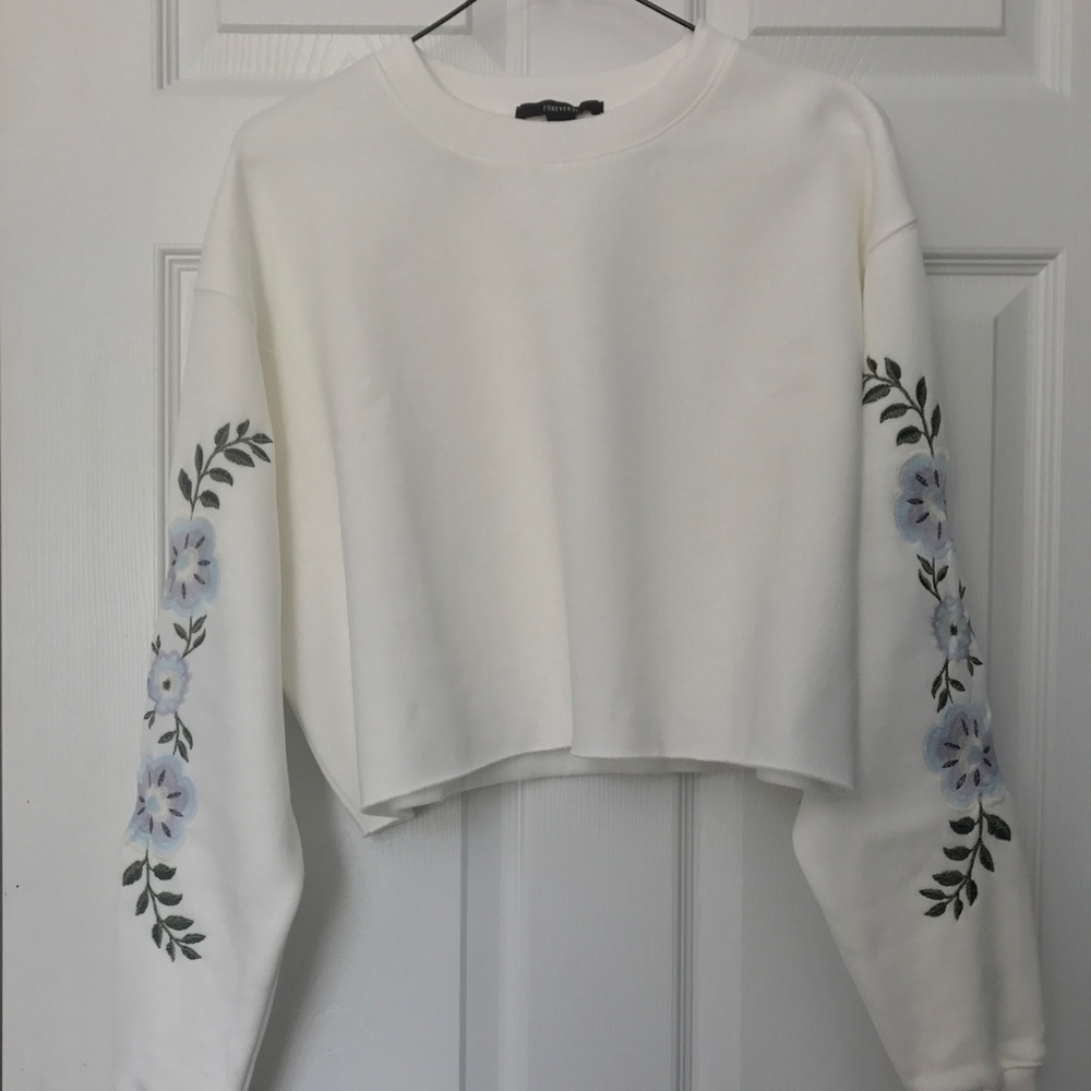 White Sweatshirt with Floral Embroidery Detail