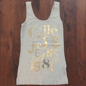 🛒 🛍 Guess tank top