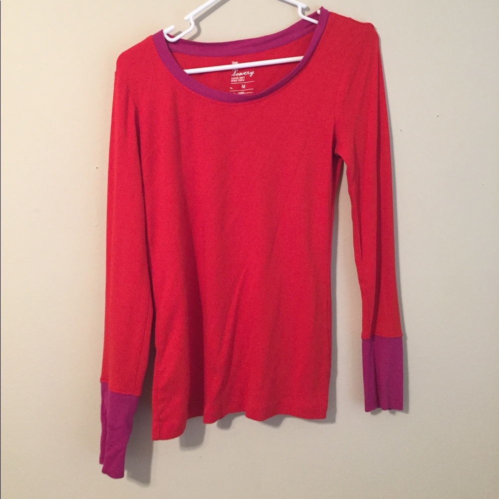 Red and purple GAP long sleeved top