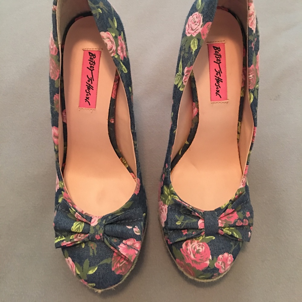 Betsey Johnson denim floral heels