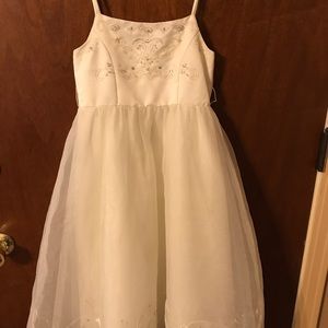 Davids Bridal ivory flower girl dress.