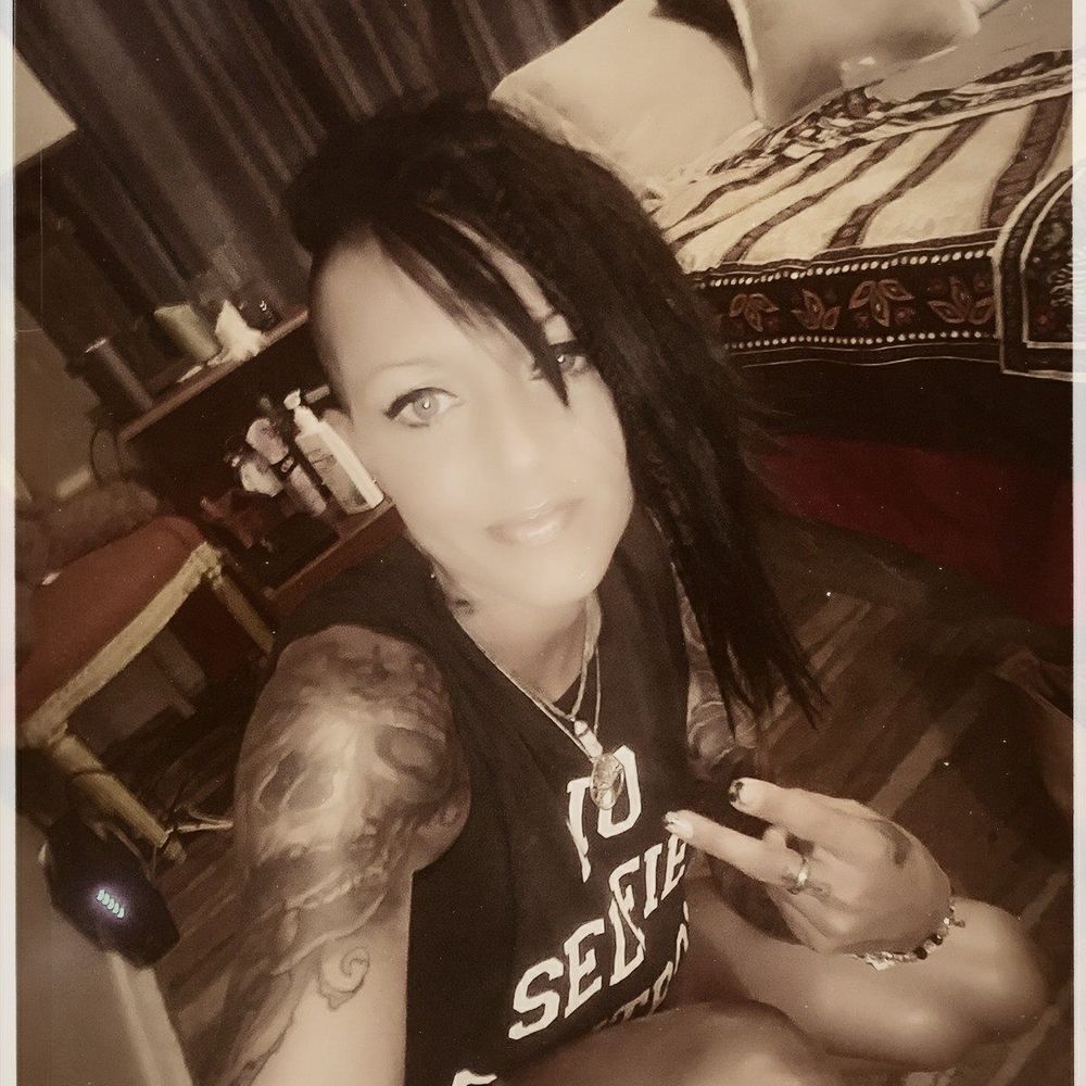 Meet your Posher, Angelina