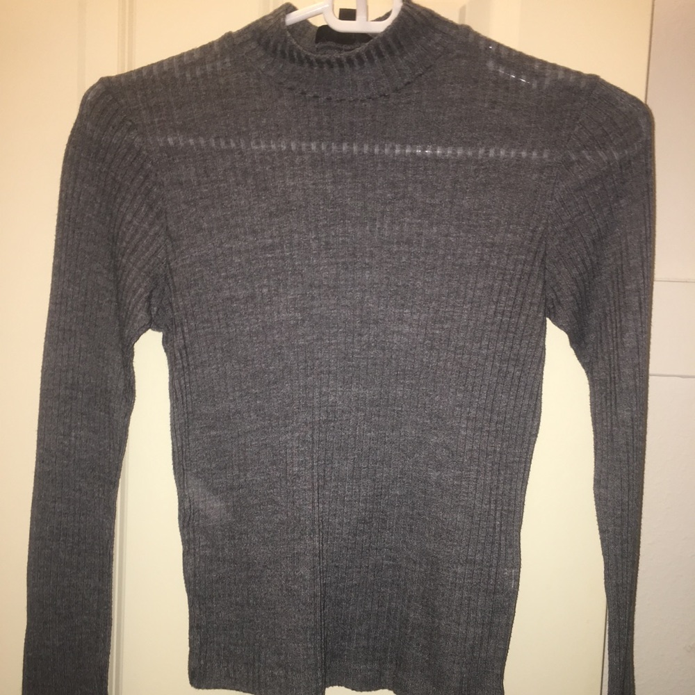 Turtle Neck Long Sleeve Shirt