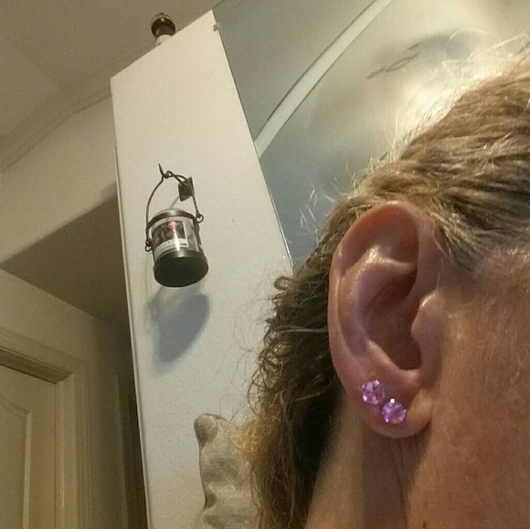 Earring studs - Picture 3 of 3