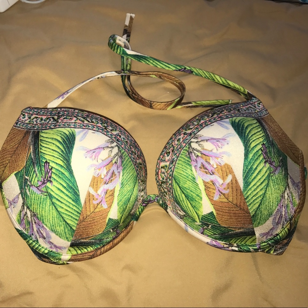 Victoria's Secret 34 DD bathing suit top
