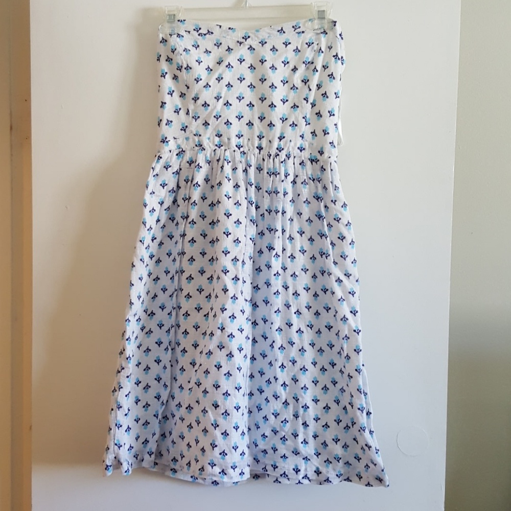White floral mini dress