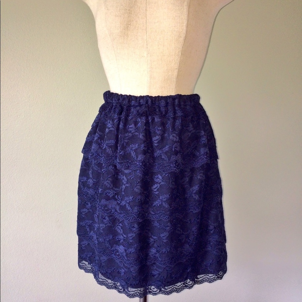 🔹Lace Mini w/ Slit🔹