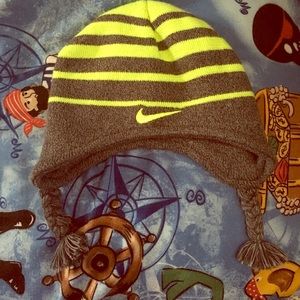 Nike infant winter hat