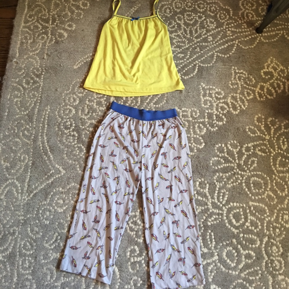 Cute girls pajama set