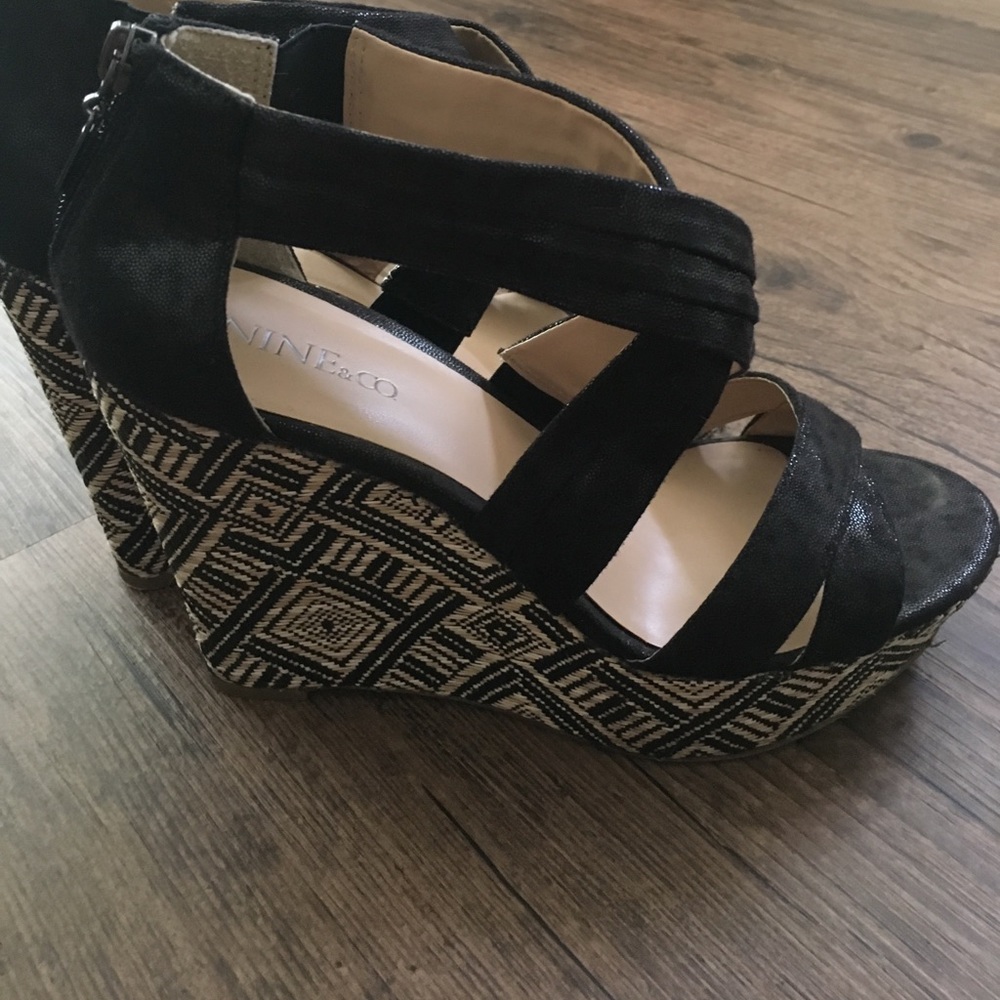 Aztec Wedges - Nine & Co. - Picture 4 of 5