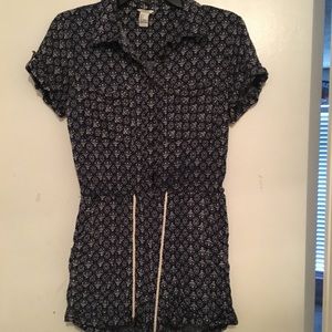 Romper with tie waist and pockets.. super cute