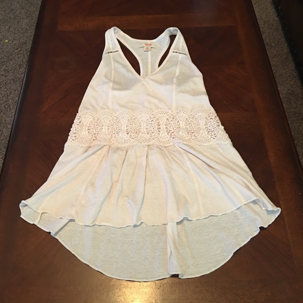 V-Neck Tank😻