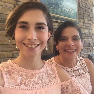 Meet your Posher, Naomi