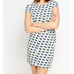 Geo print dress size small