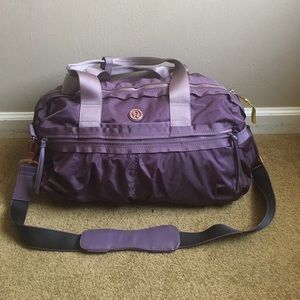 multi compartment gym bag