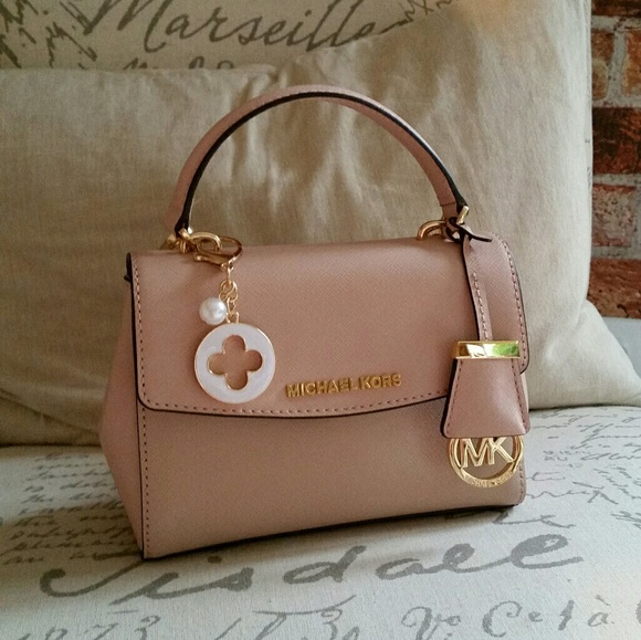Michael Kors Handbags - Michael Kors XS Ava Ballet Satchel