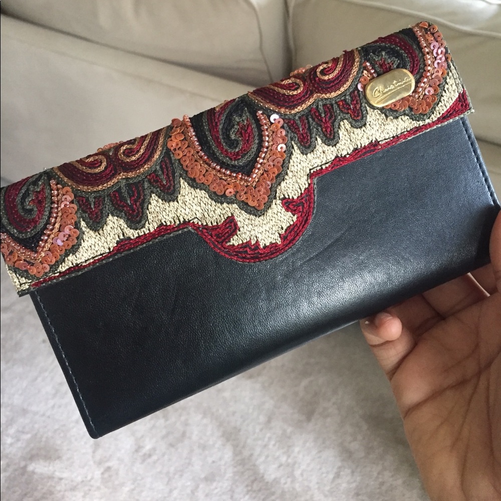 Gorgeous clutch