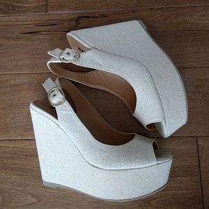 Fun and flirty peeptoe platform wedges
