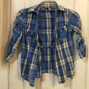 3/4 sleeve plaid button down