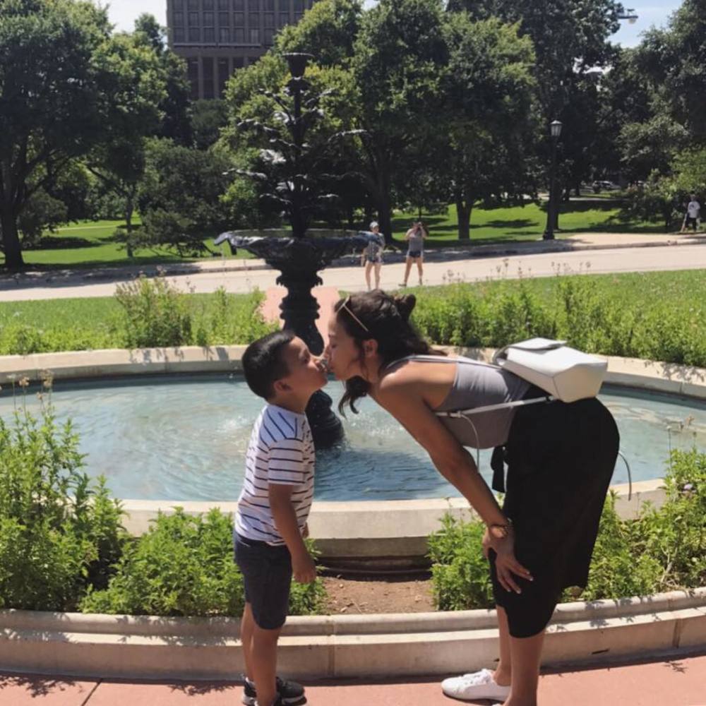 Meet your Posher, Leslie