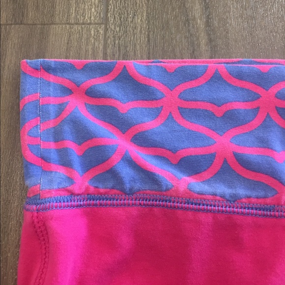 Vineyard Vines Yoga Pants - Picture 3 of 3