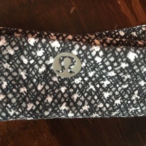 Lululemon headband