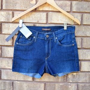 James Jeans Twiggy Legging Cutoff Shorts NWT