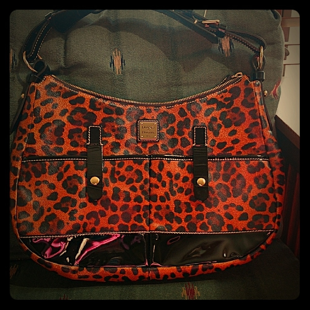 Authentic Dooney & Bourke Medium Safari Bag