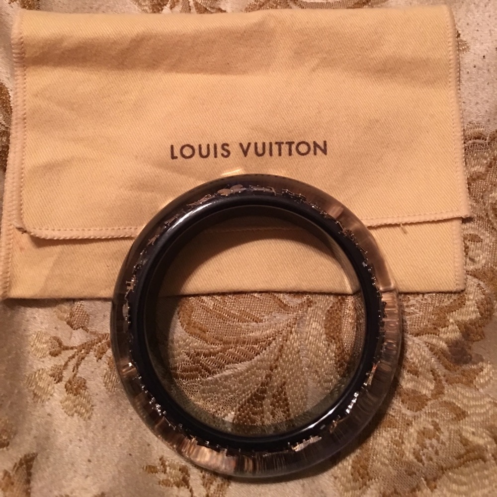 LV bangle Authentic
