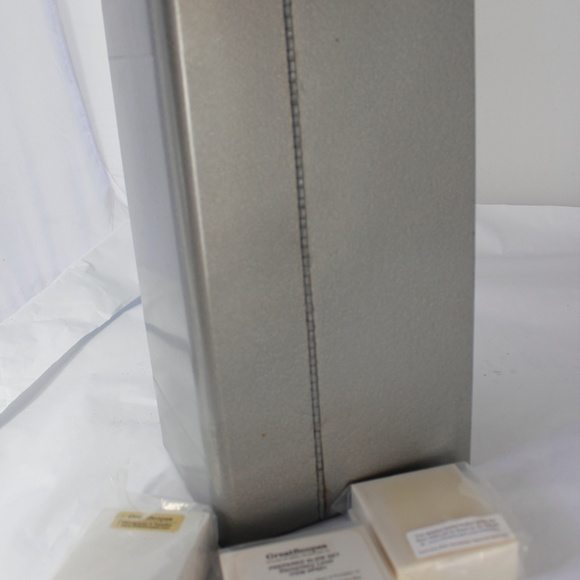 Vintage Bausch & Lomb Standard Teaching Microscope - Picture 5 of 5